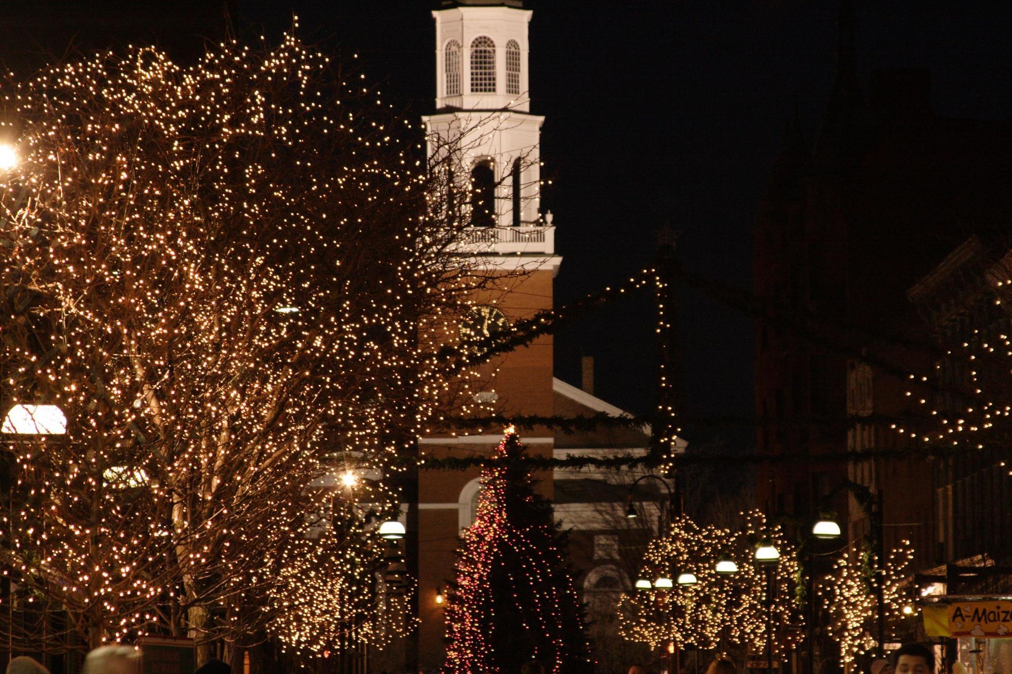 Doubletree By Hilton Hotel Burlington Vermont Exterior photo